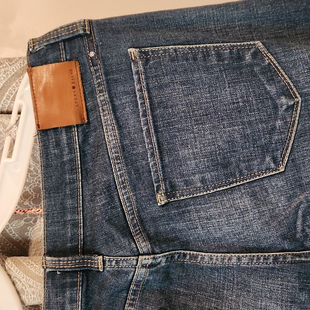 Lucky Brand Jeans - Picture 4 of 7